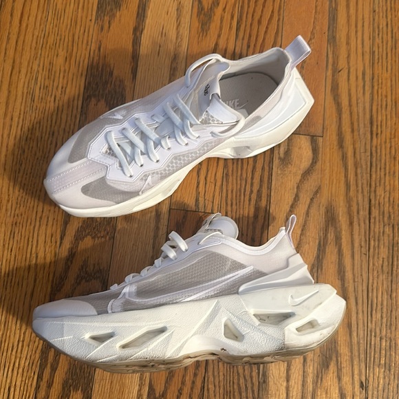 NIKE ZOOMX VISTA GRIND SNEAKERS - size 6 - Picture 1 of 7